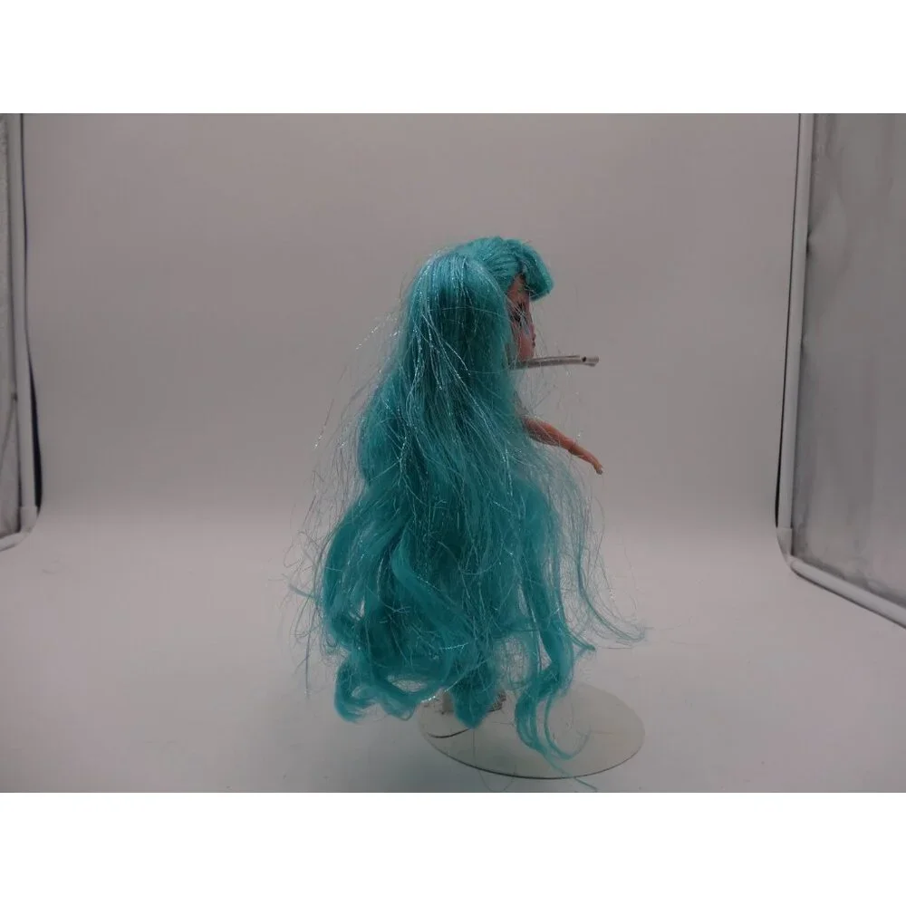 LOL Surprise OMG‎ Winter Disco Cosmic Nova Fashion Girl Doll Kitty Fuzzy Fan